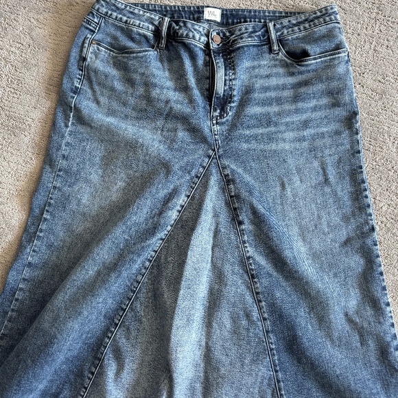 Wash Lab Denim Selma Pieced Asymmetric Denim Maxi Skirt - Lt. Denim Sz. 34 -(18) - Picture 1 of 7
